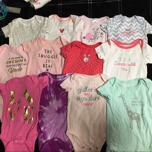 12 short sleeve onesies
